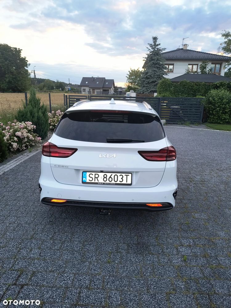 Kia Ceed 1.5 T-GDI L Business Line Plus DCT - 5