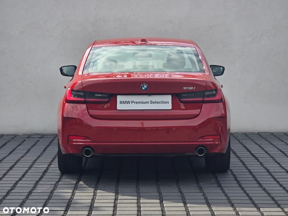 BMW Seria 3 318i - 8