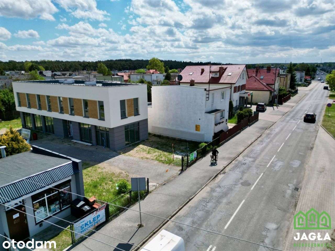 Park handlowy Solec Kujawski nowe lokale |parking - Pełny obrazek: 2/7