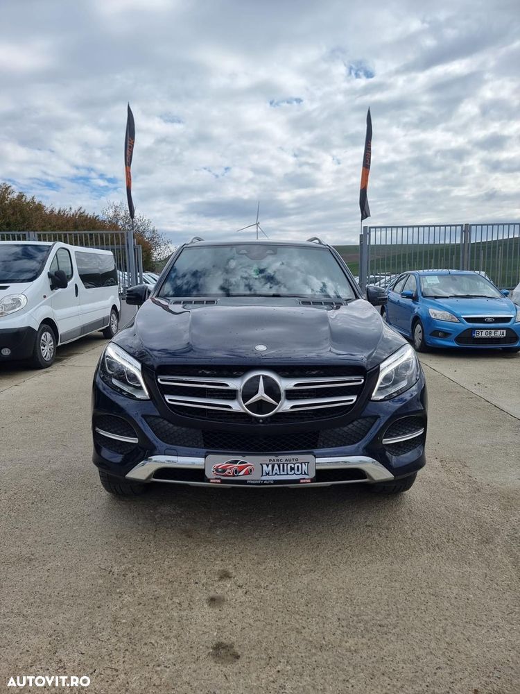 Mercedes-Benz GLE - 1