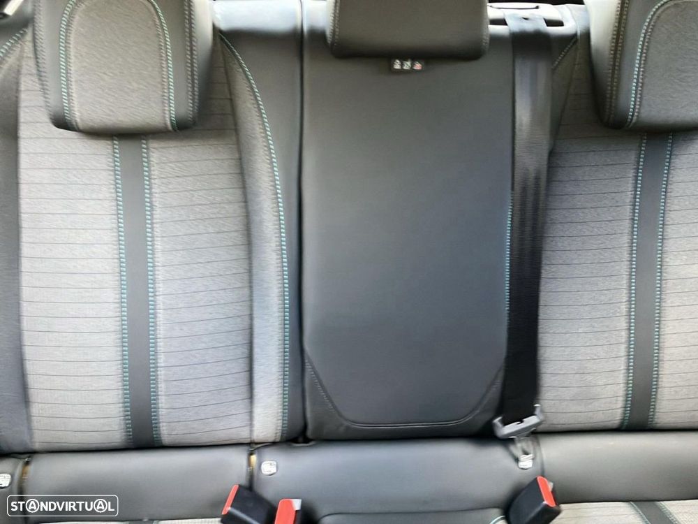 Peugeot e-208 50 kWh Allure Pack - 18