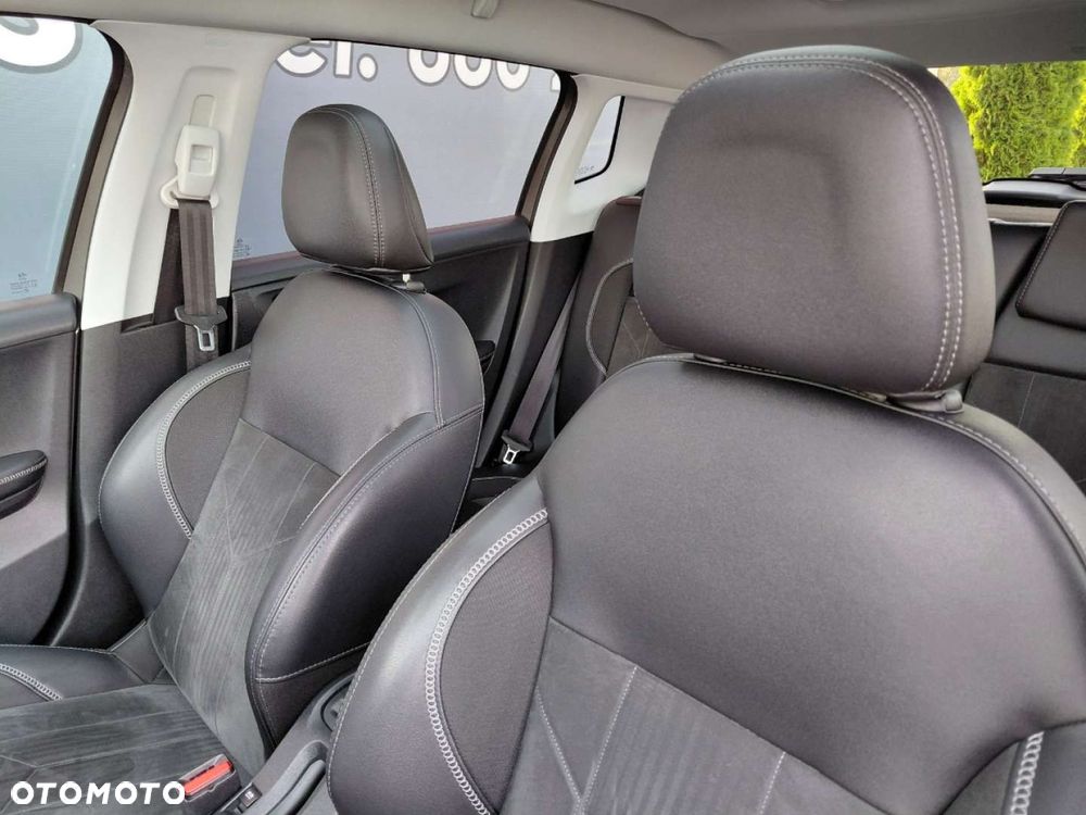 Peugeot 2008 - 14