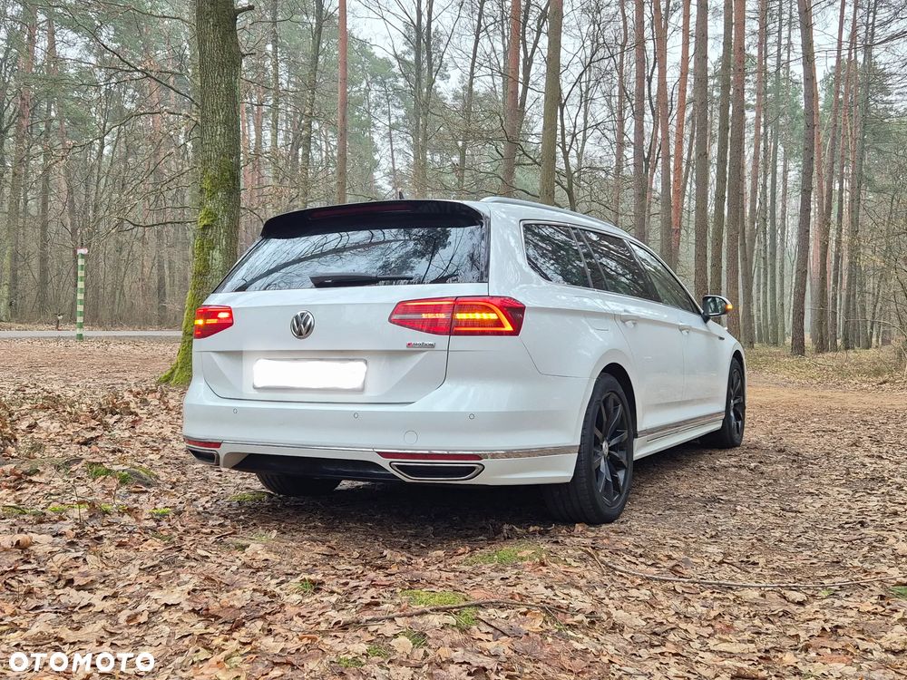 Volkswagen Passat Variant 2.0 TDI SCR 4Motion DSG (BMT) Highline - 4