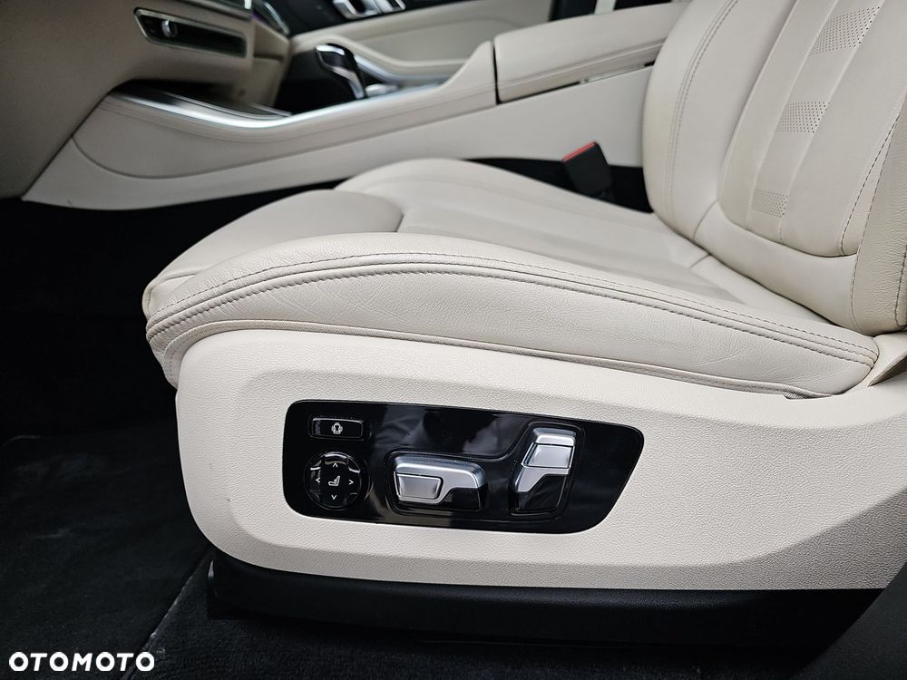 BMW X5 - 25