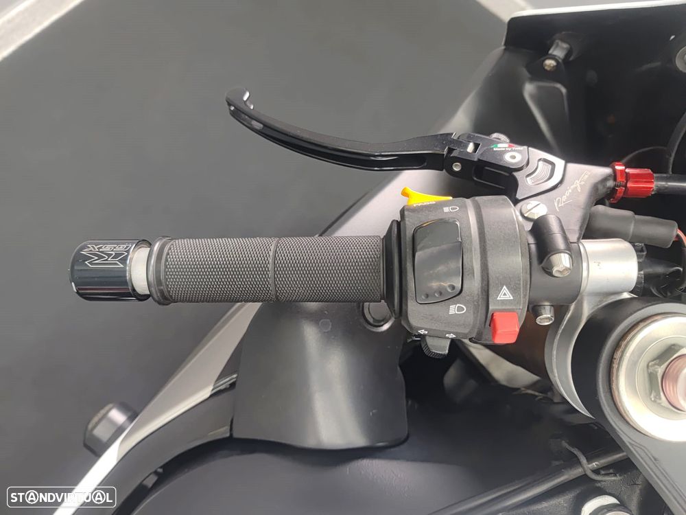 Suzuki GSX-R 1000 - 6