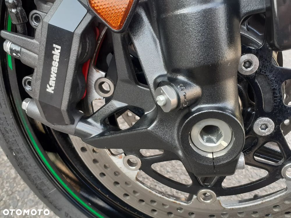 Kawasaki Ninja 1000 SX - 17