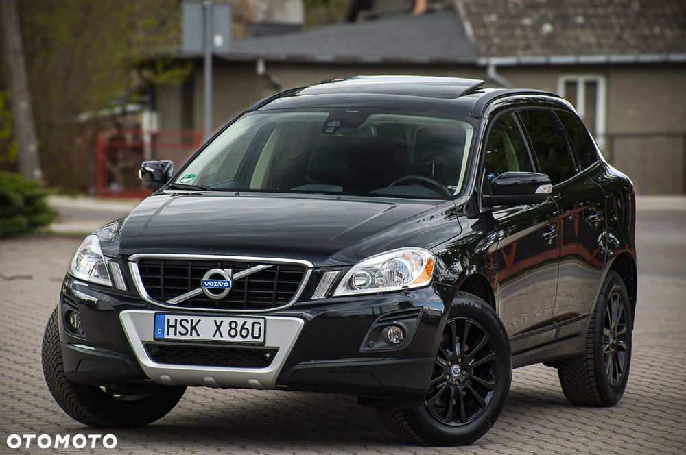 Volvo XC 60 D5 AWD Momentum - 8