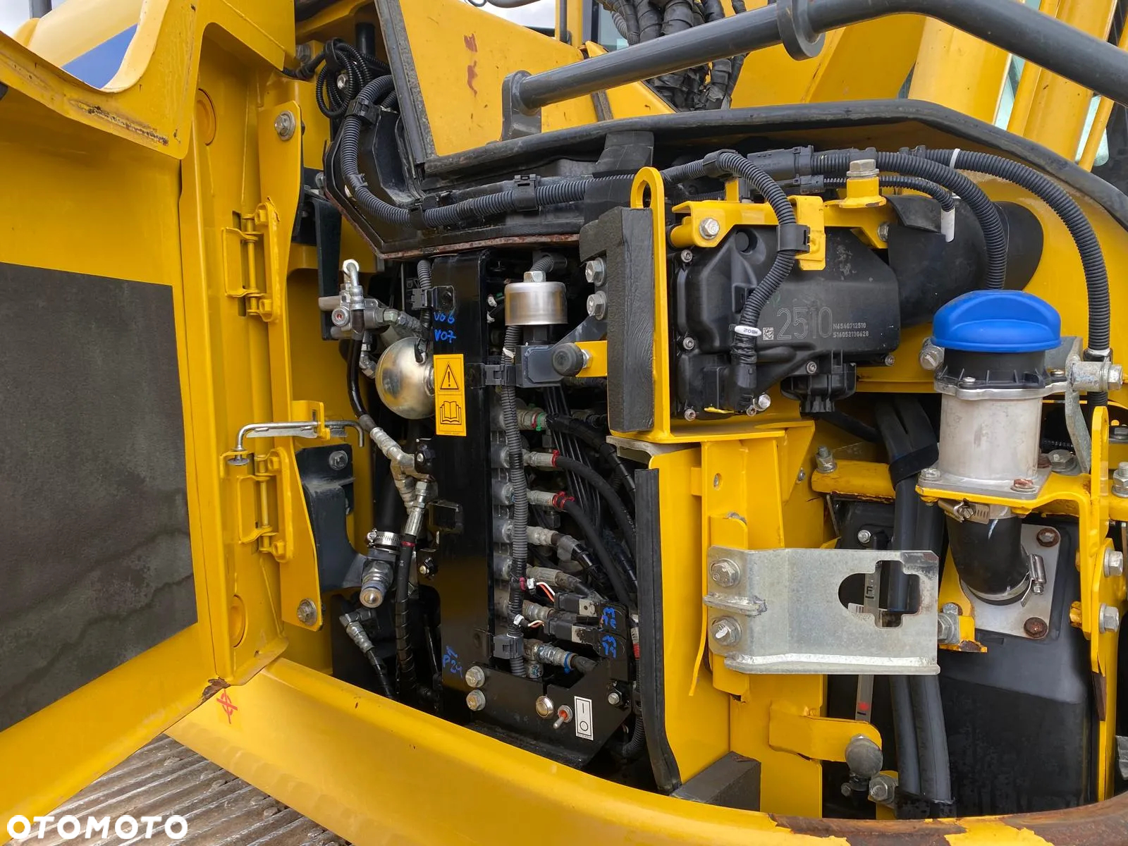 Komatsu PC138 - 7