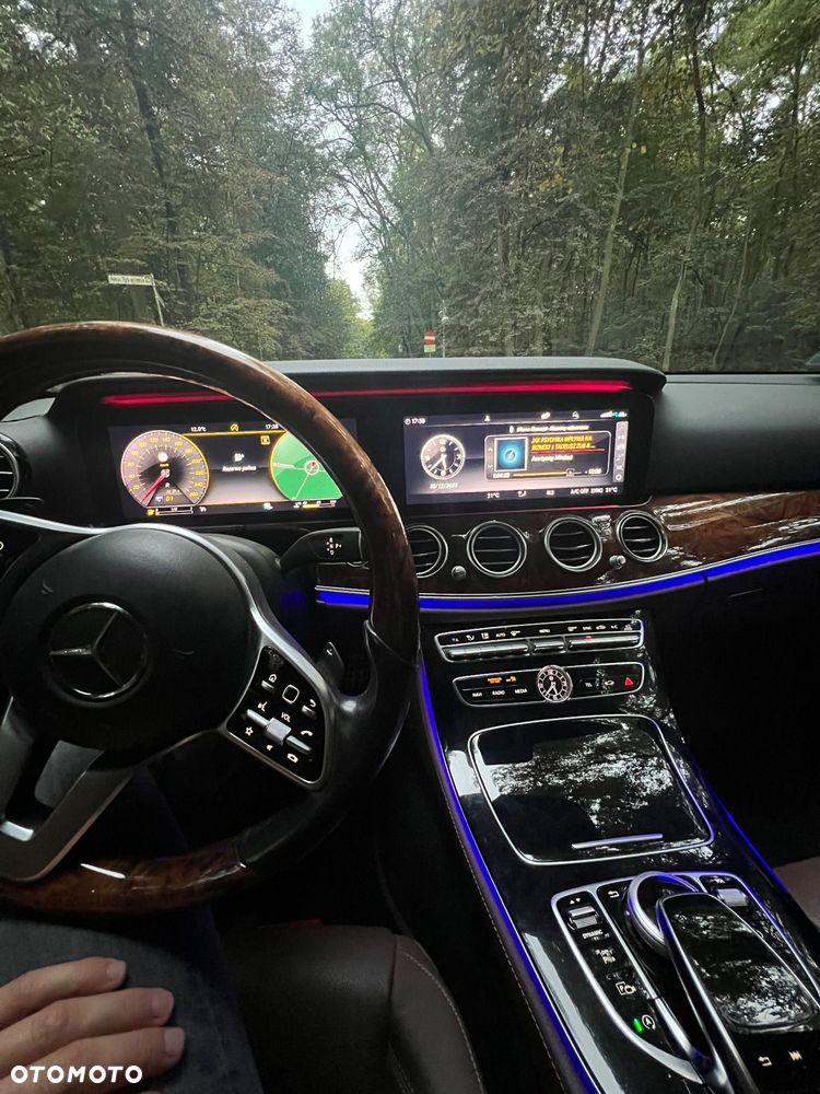 Mercedes-Benz Klasa E 350 d 9G-TRONIC - 14