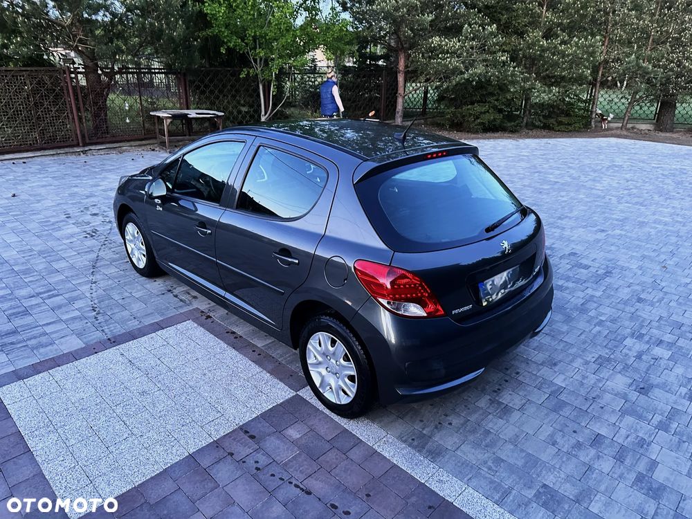 Peugeot 207 1.4 Trendy - 3