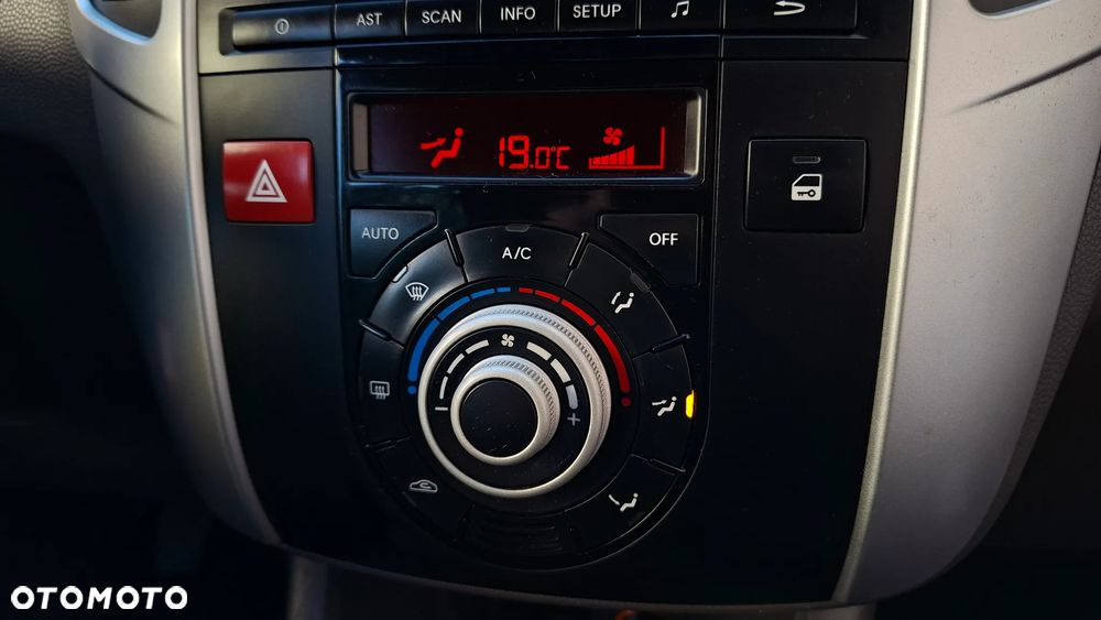 Kia Venga 1.4 XL - 22