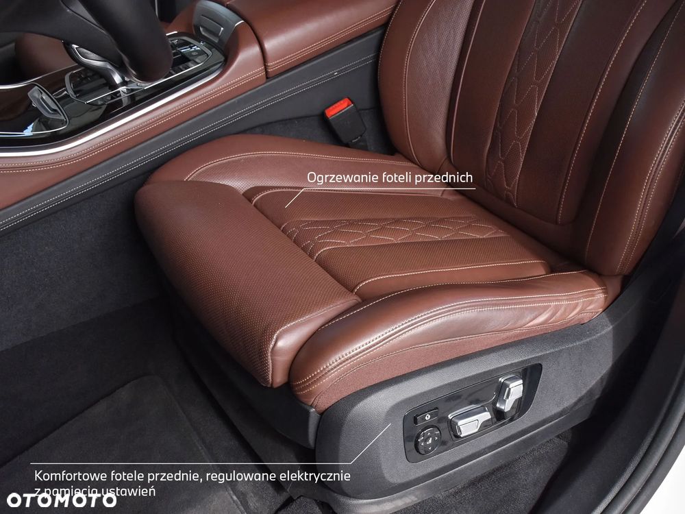 BMW X5 M M50d - 23