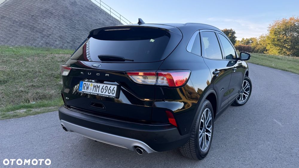 Ford Kuga - 2