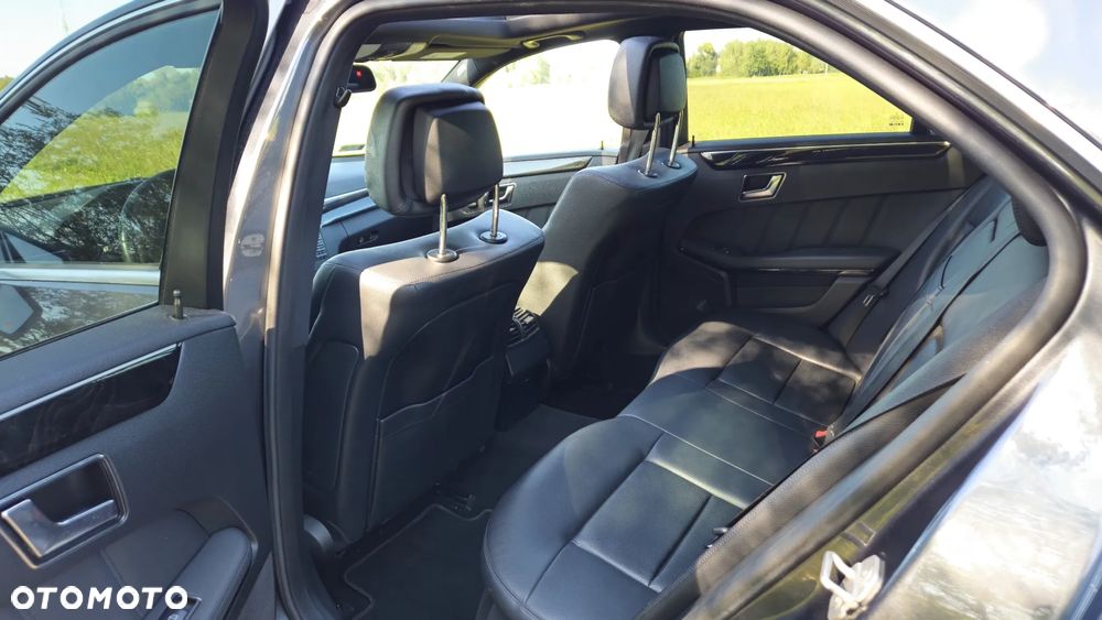 Mercedes-Benz Klasa E 350 BlueTec Avantgarde - 20