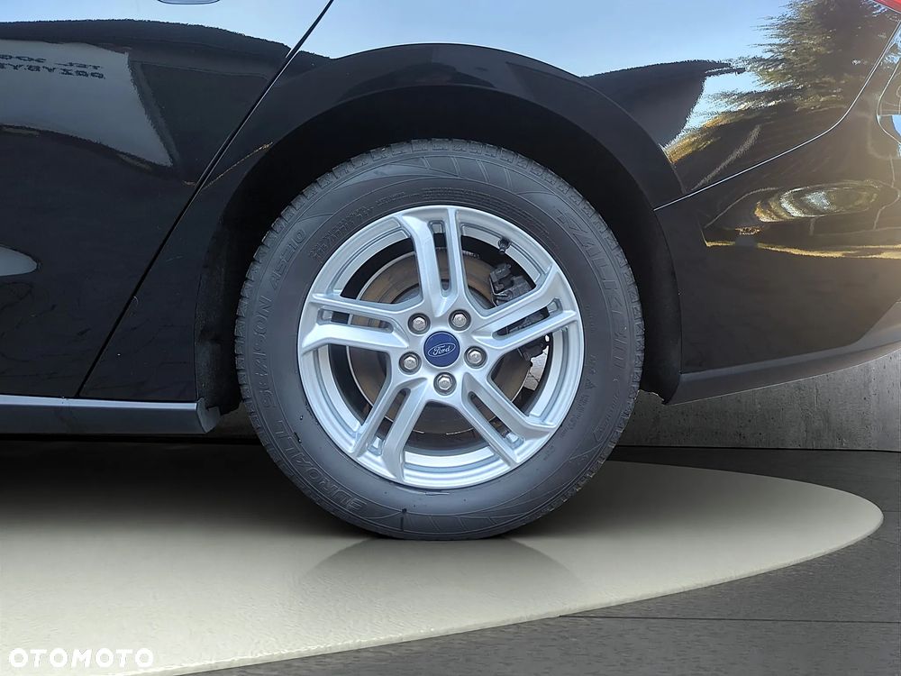 Ford Focus 1.5 EcoBlue Start-Stopp-System TITANIUM STYLE - 22
