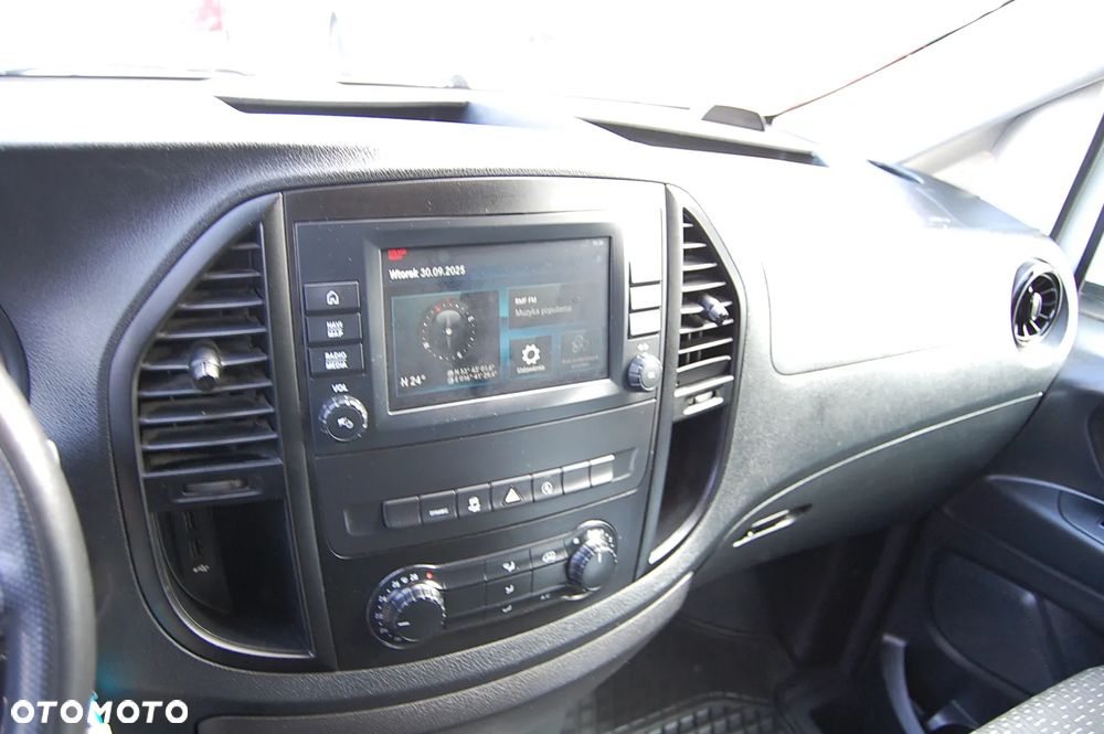 Mercedes-Benz Vito - 24