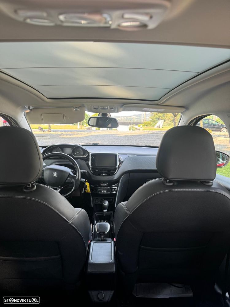 Peugeot 2008 PureTech 110 Stop&Start EAT6 Allure - 9