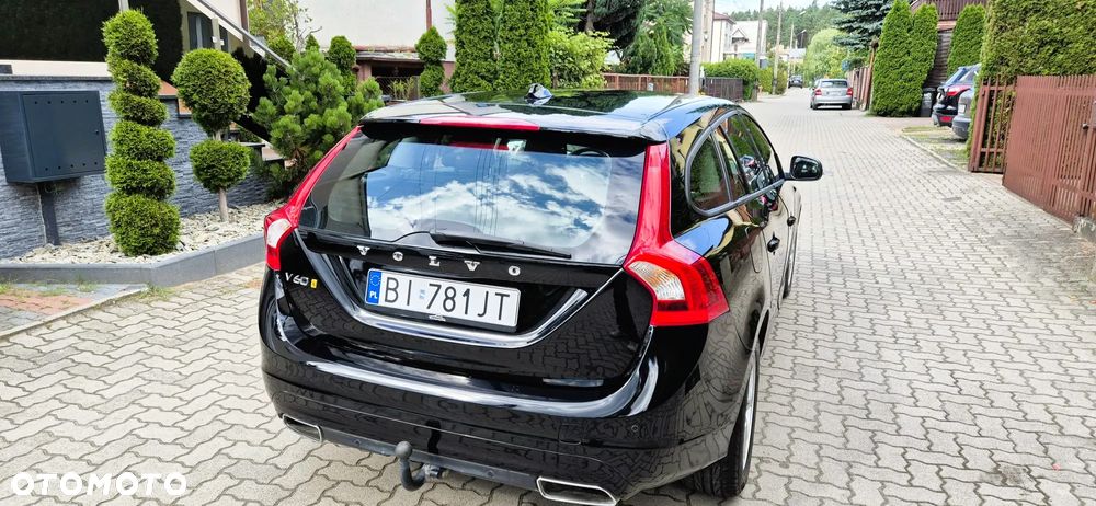 Volvo V60 D4 Drive-E R-Design Momentum - 8
