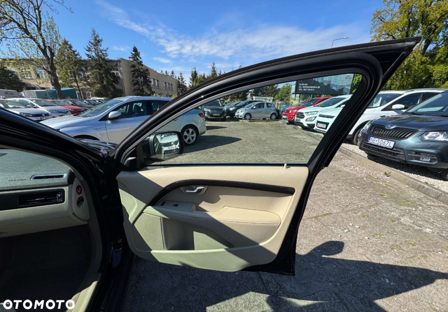 Volvo XC 70 2.4D AWD Kinetic - 25