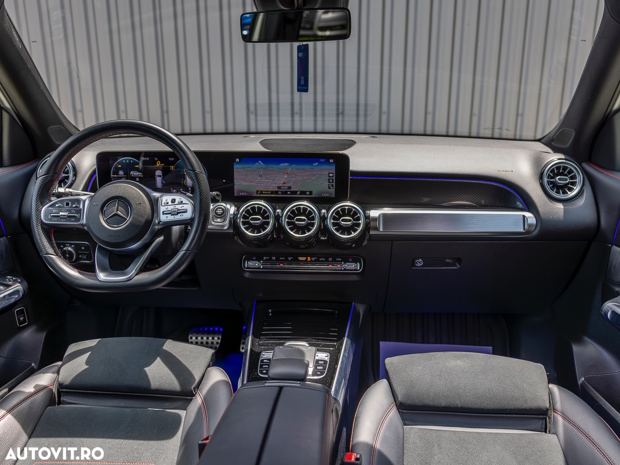 Mercedes-Benz GLB 250 4Matic 8G-DCT Style - 36