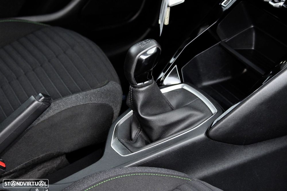 Peugeot 208 1.2 PureTech Active - 15