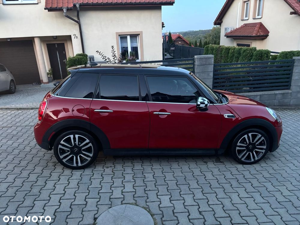 MINI Cooper Standard - 2