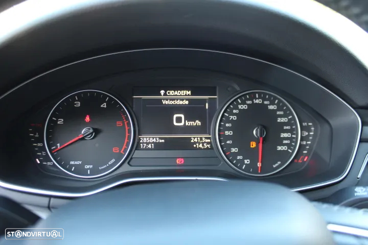 Audi A4 Avant 2.0 TDI Advance - 27