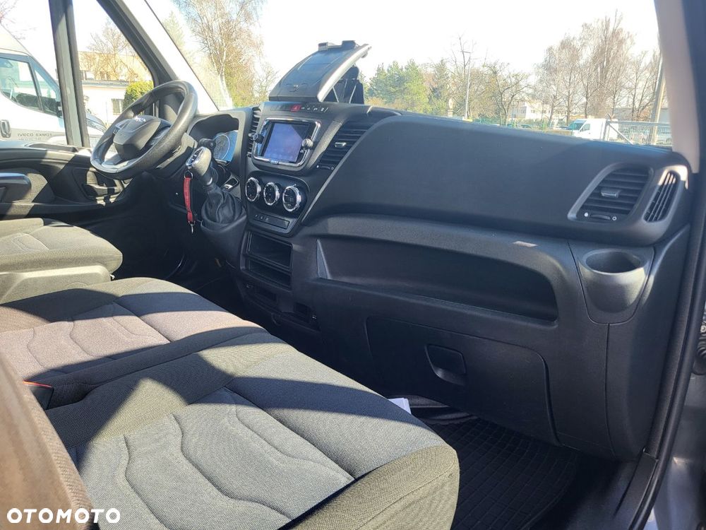 Iveco 35S16A8V 16m3 - 14