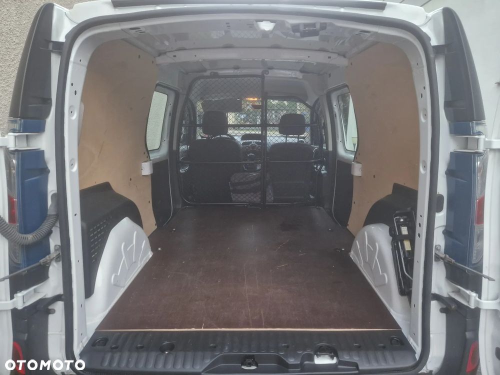Renault KANGOO ZE - 11