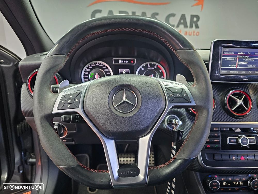 Mercedes-Benz A 45 AMG 4-Matic - 16