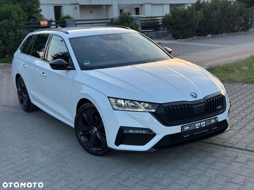 Skoda Octavia 2.0 TDI DSG RS - 8