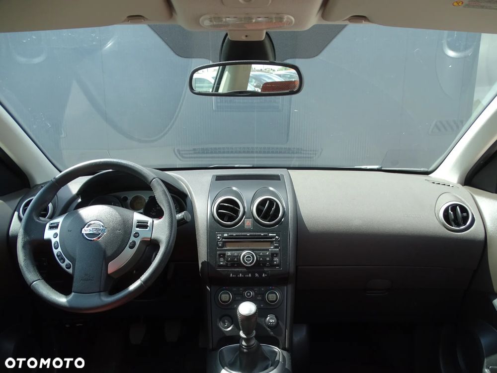 Nissan Qashqai 2.0 dCi Tekna - 15