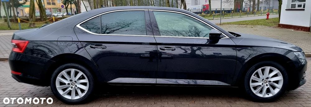 Skoda Superb 2.0 TSI Style DSG - 6