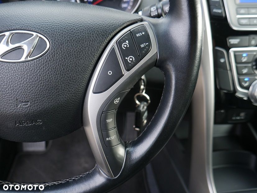 Hyundai i30 1.4 Premium - 15