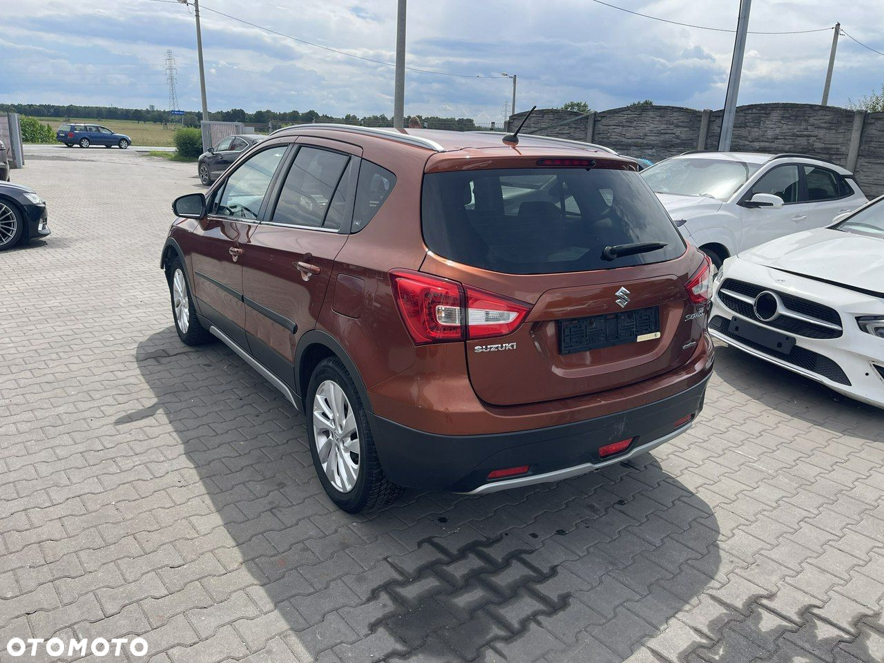 Suzuki SX4 S-Cross 1.4 Boosterjet Allgrip Comfort - 4