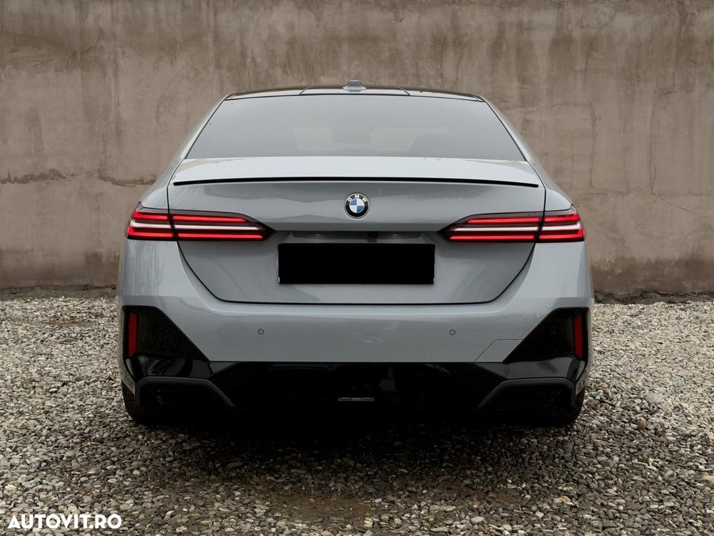 BMW Seria 5 520d Aut. - 25