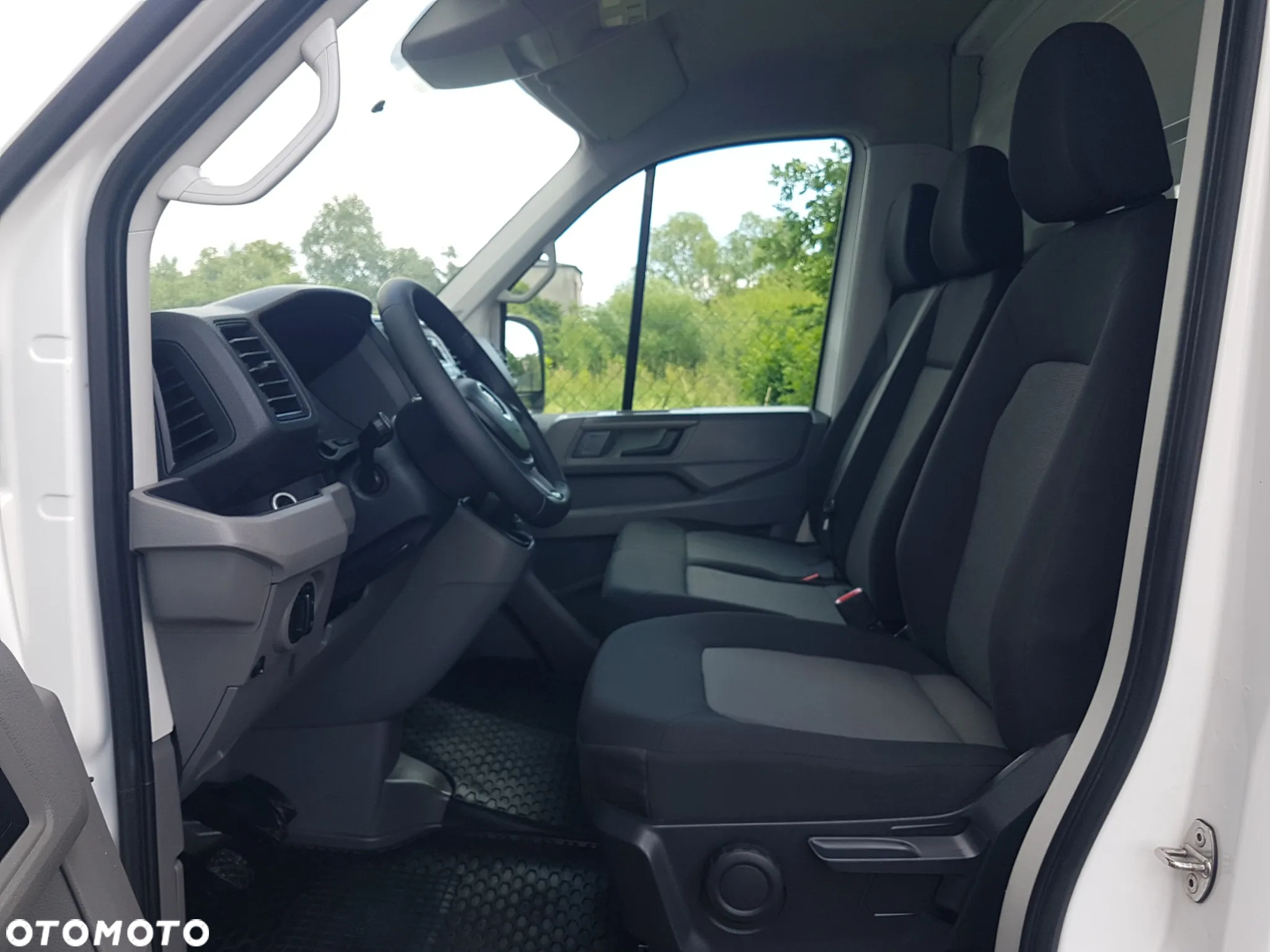 Volkswagen CRAFTER 8 EP KONTENER 4,10x2,15x2,32 KLIMA 2,0 TDI KRAJOWY DMC 3500 KG - 20