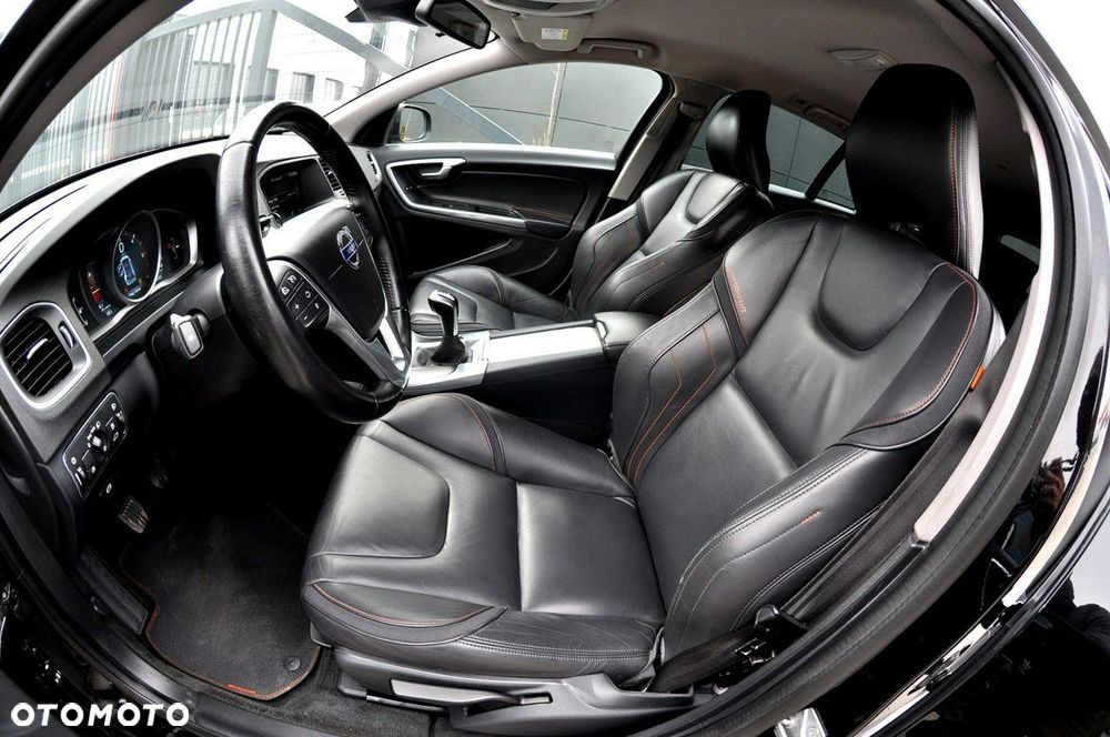 Volvo V60 D2 Ocean Race - 6