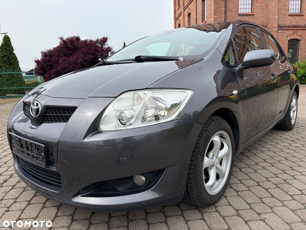 Toyota Auris 1.6 VVT-i Terra Start - 10