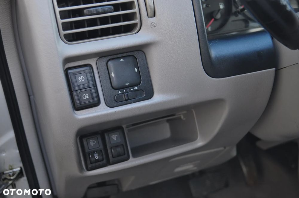 Mazda Demio - 14