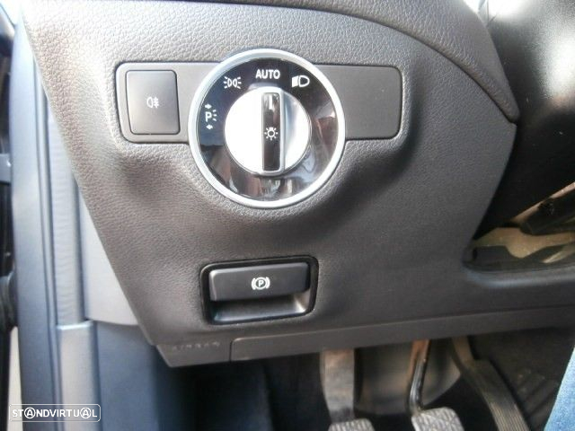 Mercedes-Benz GLA 180 CDi Style - 27