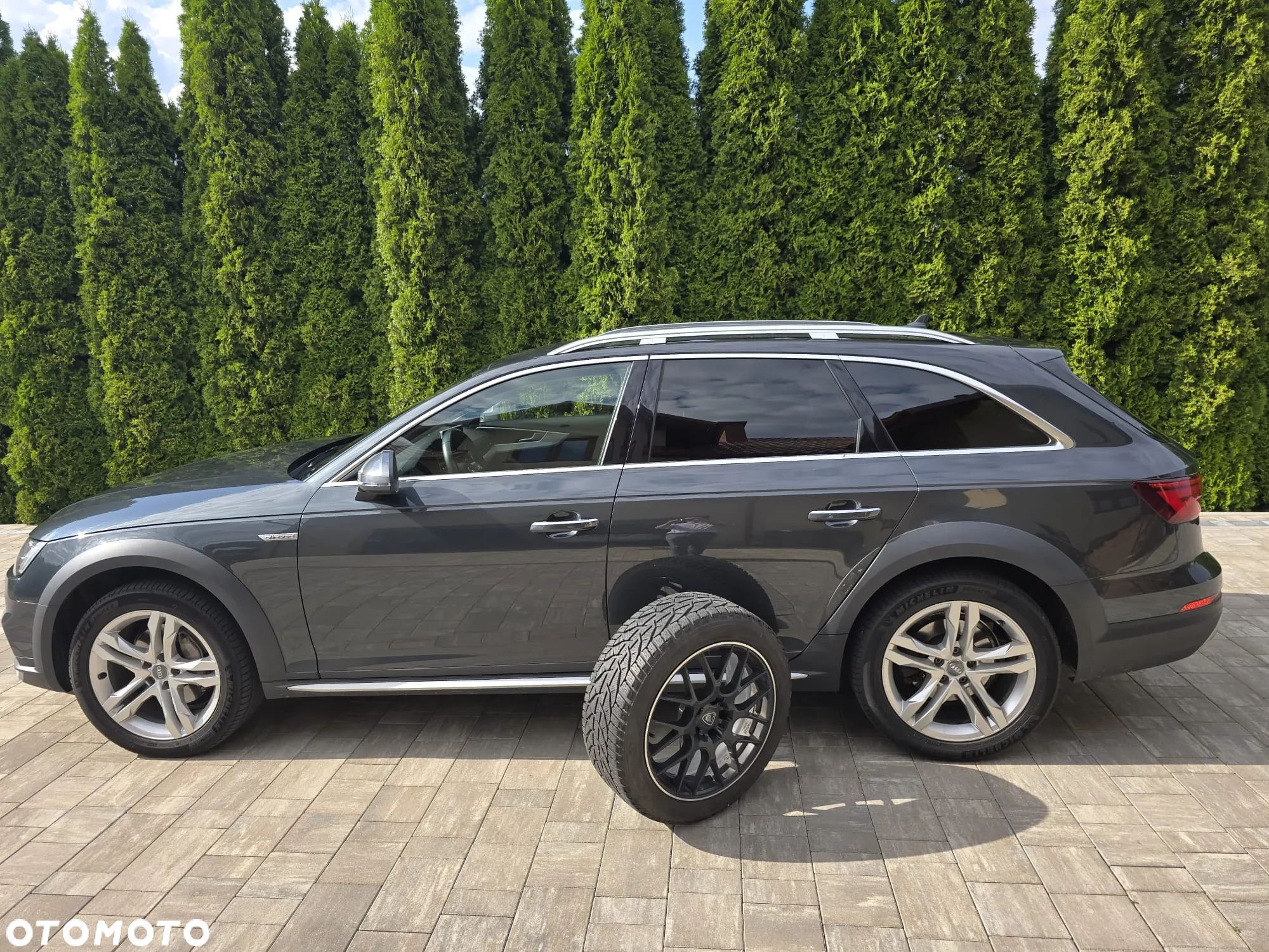 Audi A4 Allroad 2.0 TDI Quattro S tronic - 1