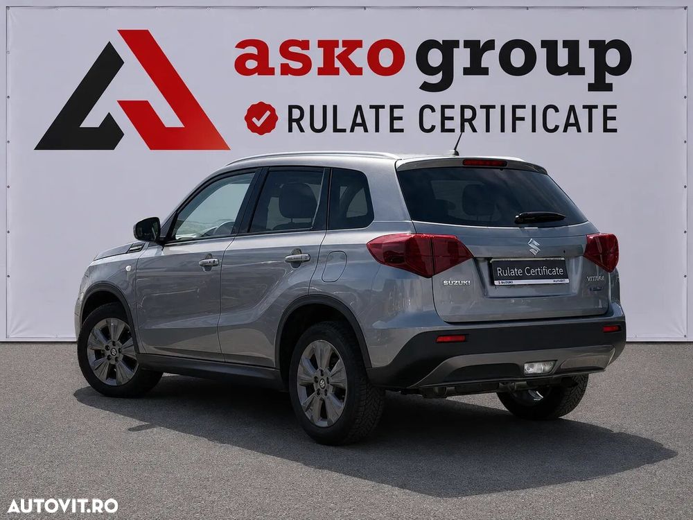 Suzuki Vitara 1.5 HEV Passion - 9