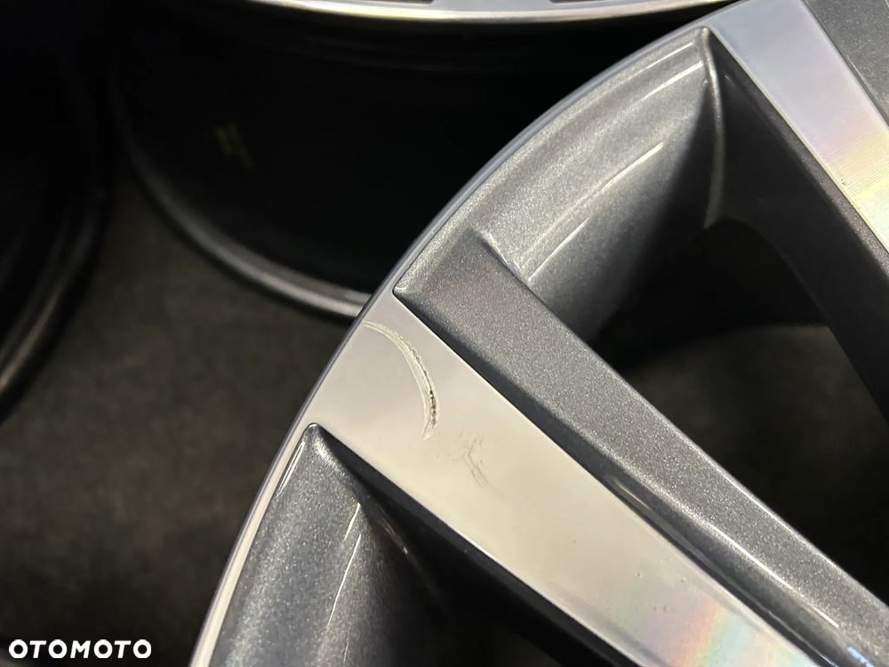 Alufelgi Skoda Octavia IV, III, VW Golf 7, 8, Toutan, Sportsvan 18 cali 5x112 4szt. Ładne! - 9