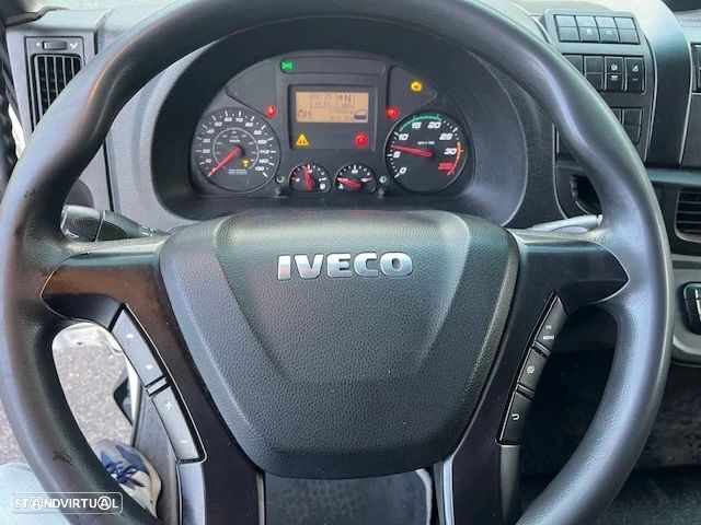Iveco EUROCARGO 120-220 cv 12  COM TOLDO CORRER - 10