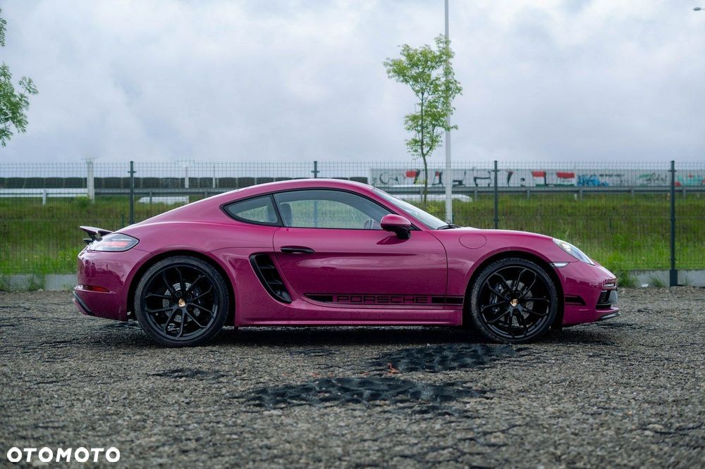 Porsche 718 Cayman - 7