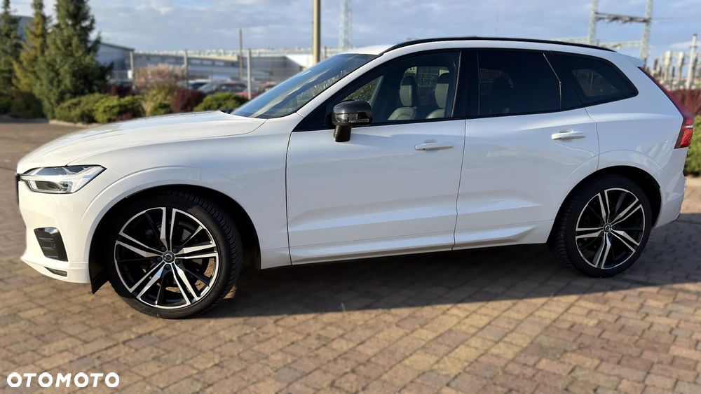 Volvo XC 60 D5 AWD Geartronic RDesign - 5