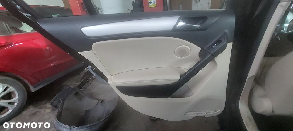 VW Golf VI 2.0TDI HB Wszystkie Części - 21