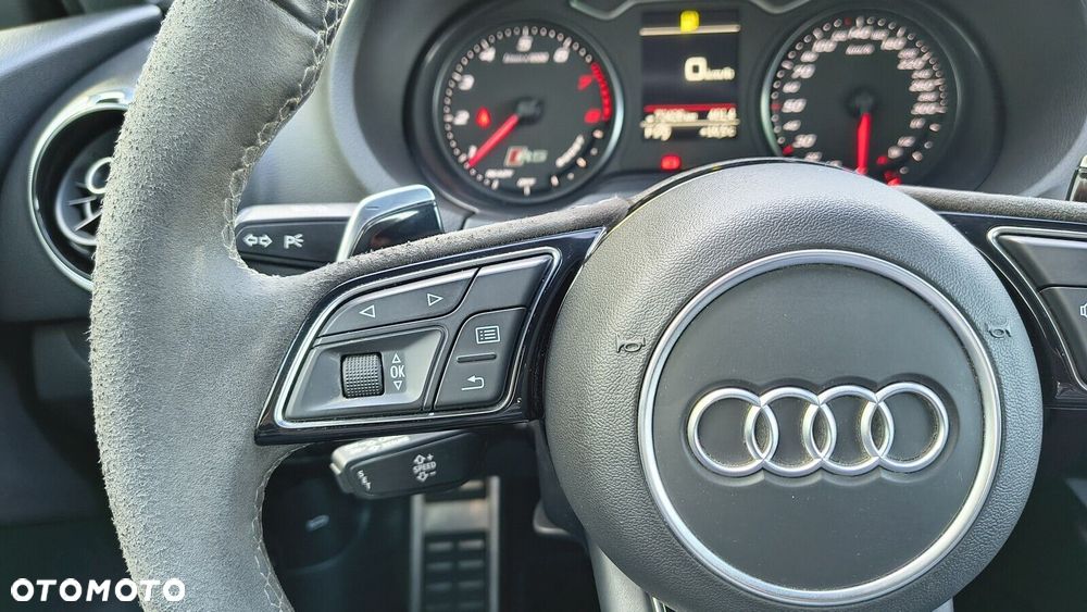 Audi RS3 Sportback - 15