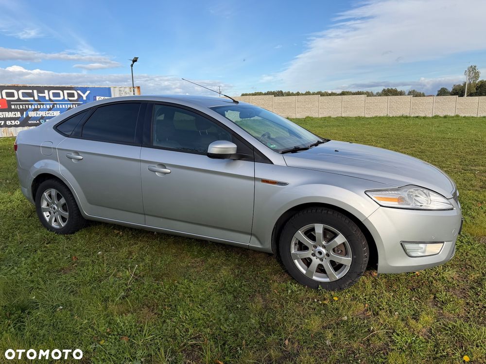 Ford Mondeo - 12